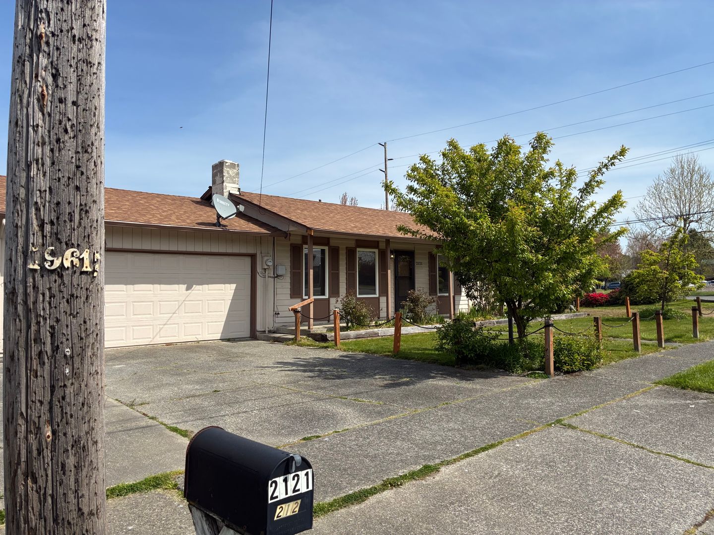 Mount Vernon House: 2121 E Viewmont Dr