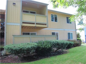 Tacoma House: 6105 N 16th St #N103