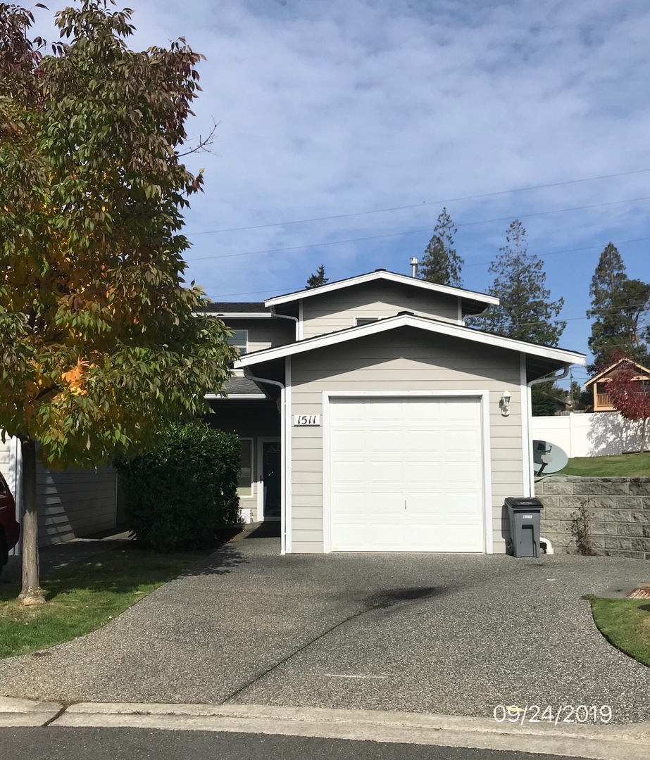 Anacortes Townhome: 1511 Burrows Court