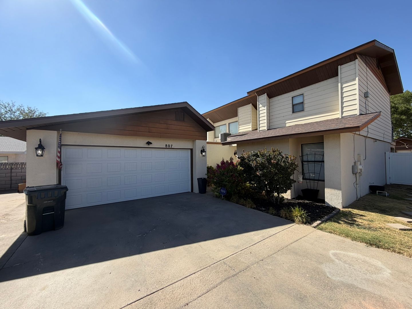 Carlsbad House: 807 Preston Trails