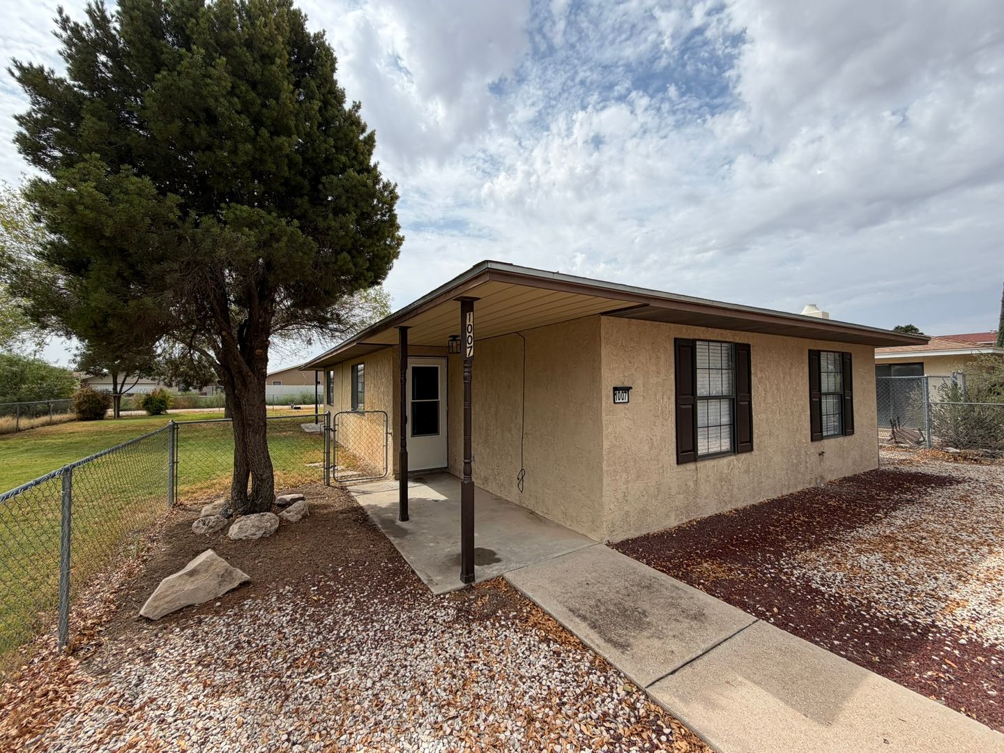 Carlsbad House: 1007 Countryside