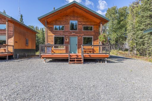 SEASONAL FURNISHED RENTAL