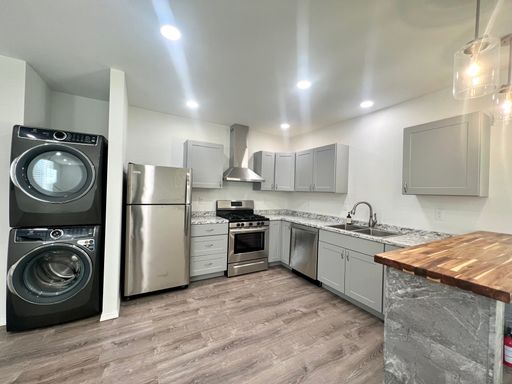 LONG TERM NEWLY REMODELED APARTMENT!