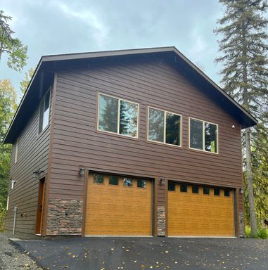 SEASONAL FURNISHED RENTAL