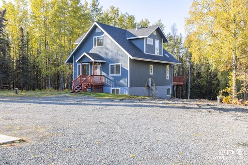 SEASONAL FURNISHED HOME