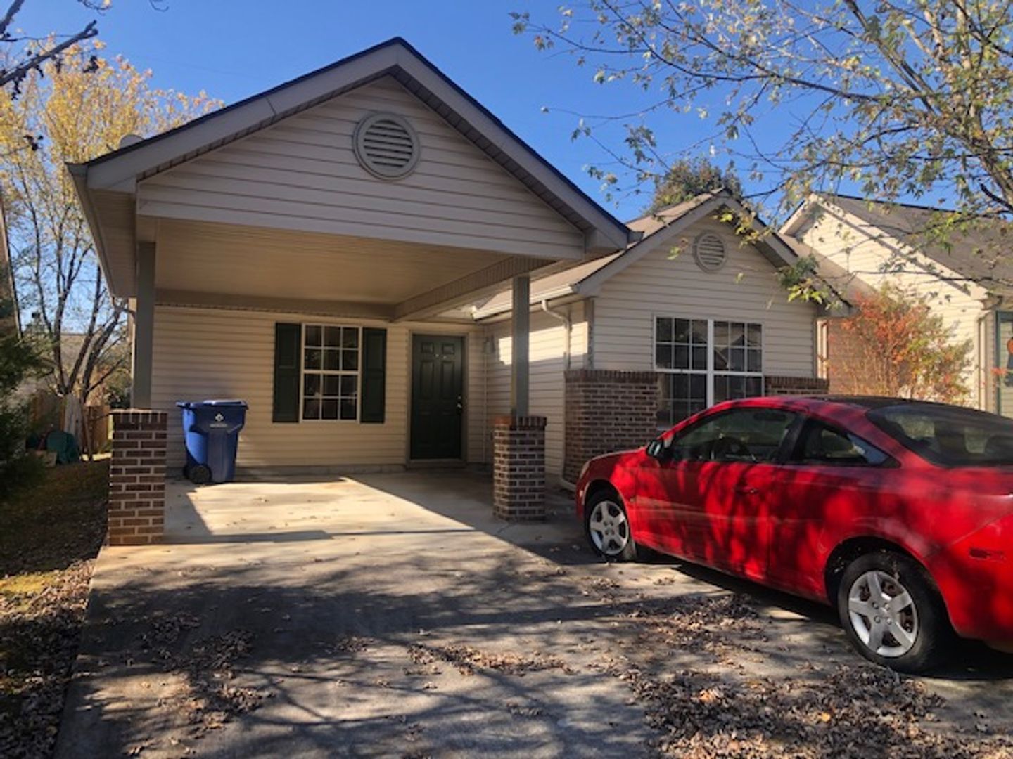 Knoxville House: 2705 Beartooth Way