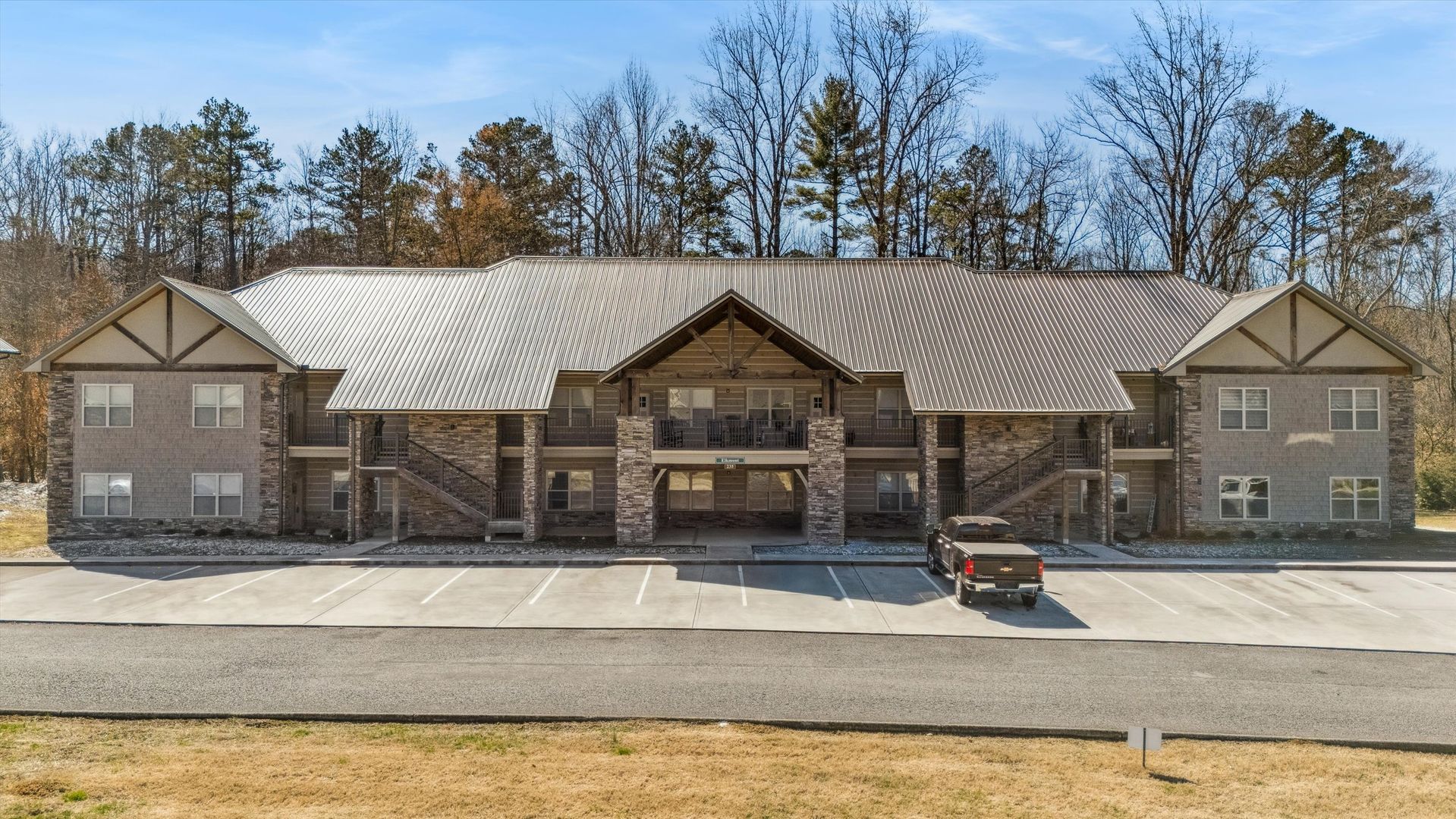 Townsend House: 235 Bishops Cap Circle #102