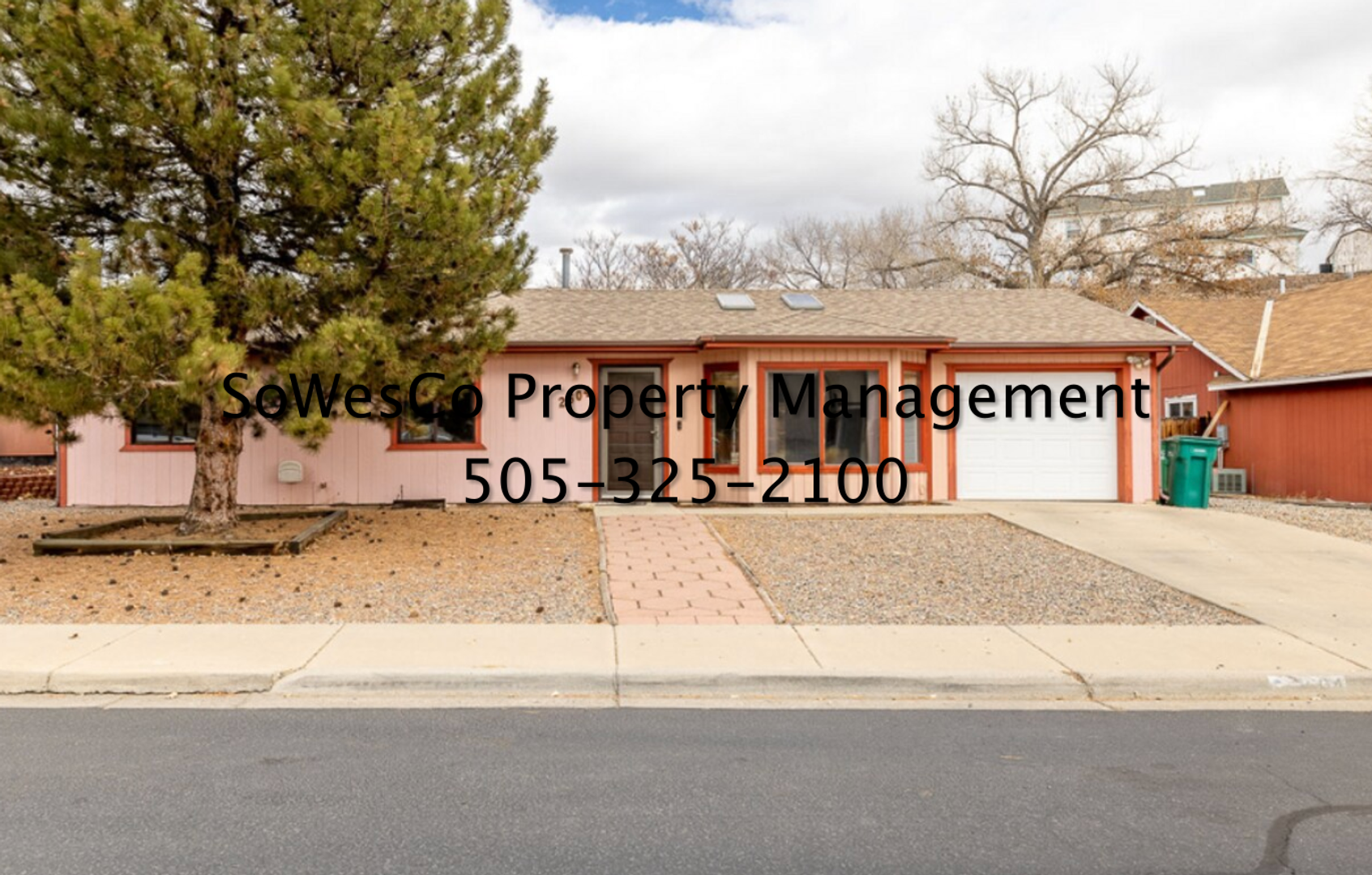 Farmington House: 2604 Rio Vista Way