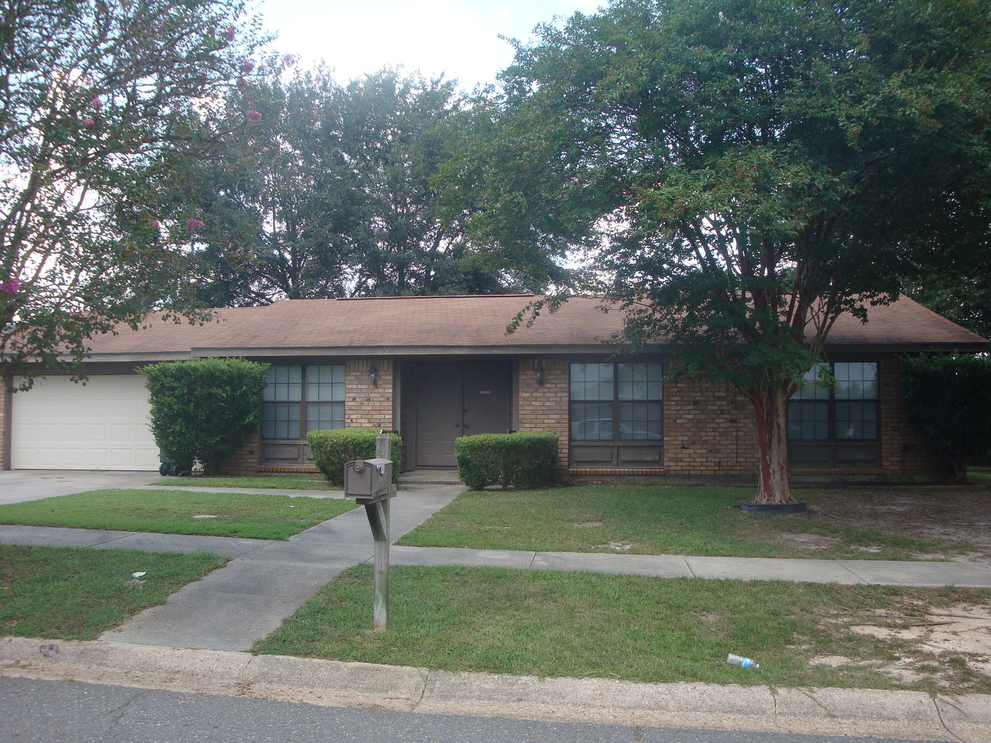 DeRidder House: 1504 Coach St.