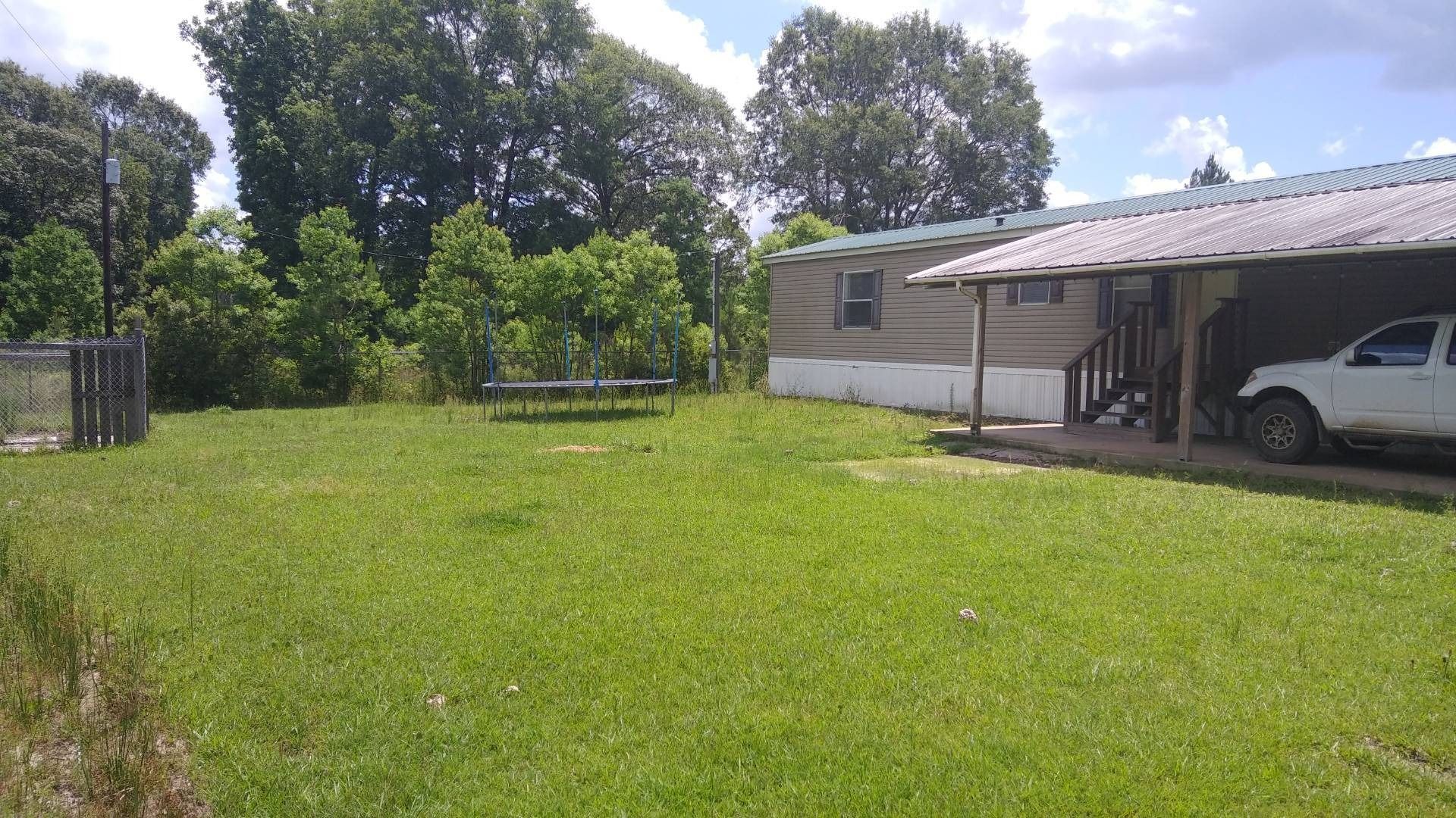 Longville House: 174 Gilman Hall