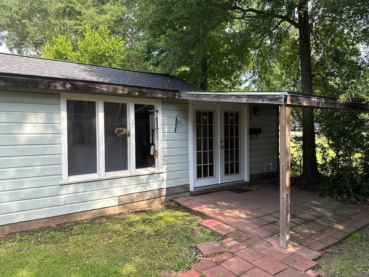 DeRidder Apartment: 711 Manx Ally