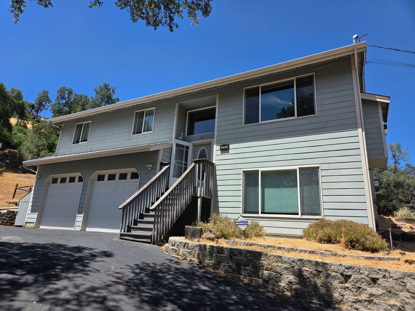 Soulsbyville House: 20800 W Willow Springs Dr. (LEASE UP ONLY)