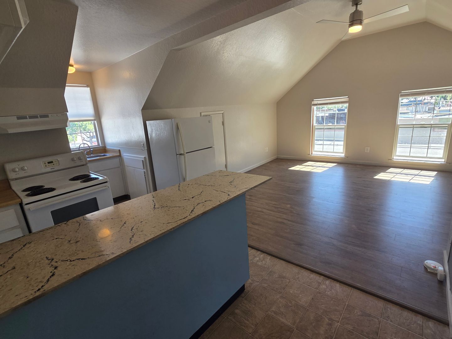 Sonora Apartment: 100 South Shepherd St.