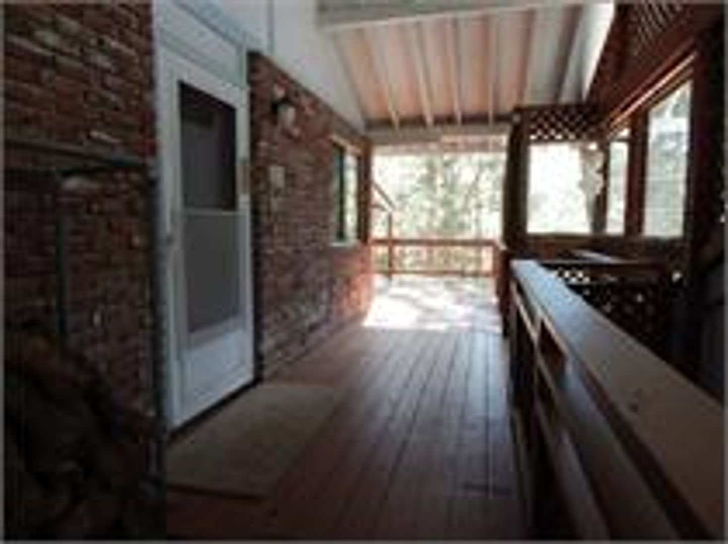 Sonora House: 21511 American River Drive