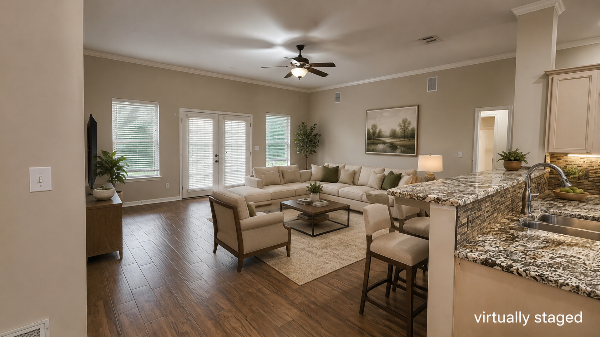 Shreveport House: 9812 Kings Pointe