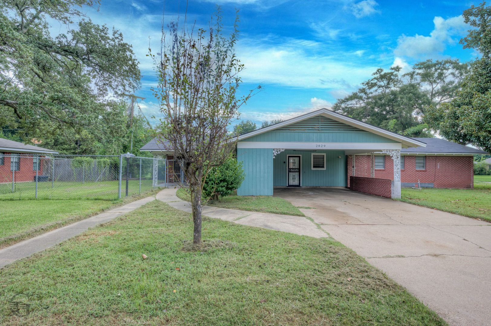 Shreveport House: 2829 Doles