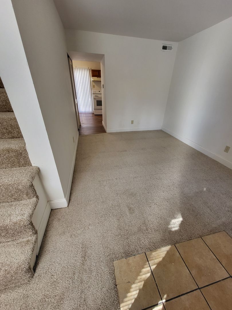 Arnold Apartment: 509 Potomac