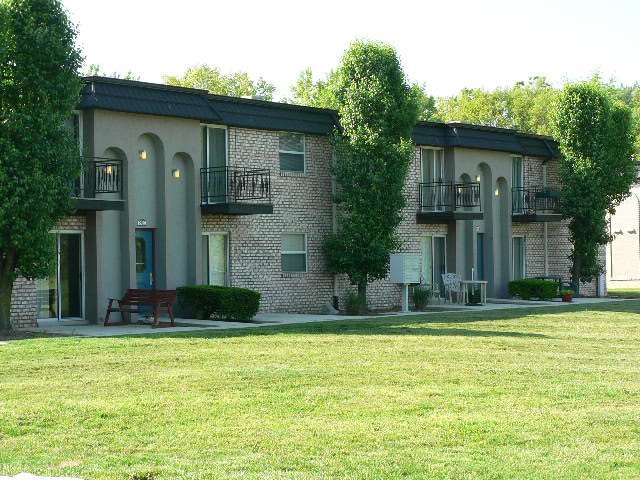 St. Louis Apartment: 9920 Merito Drive