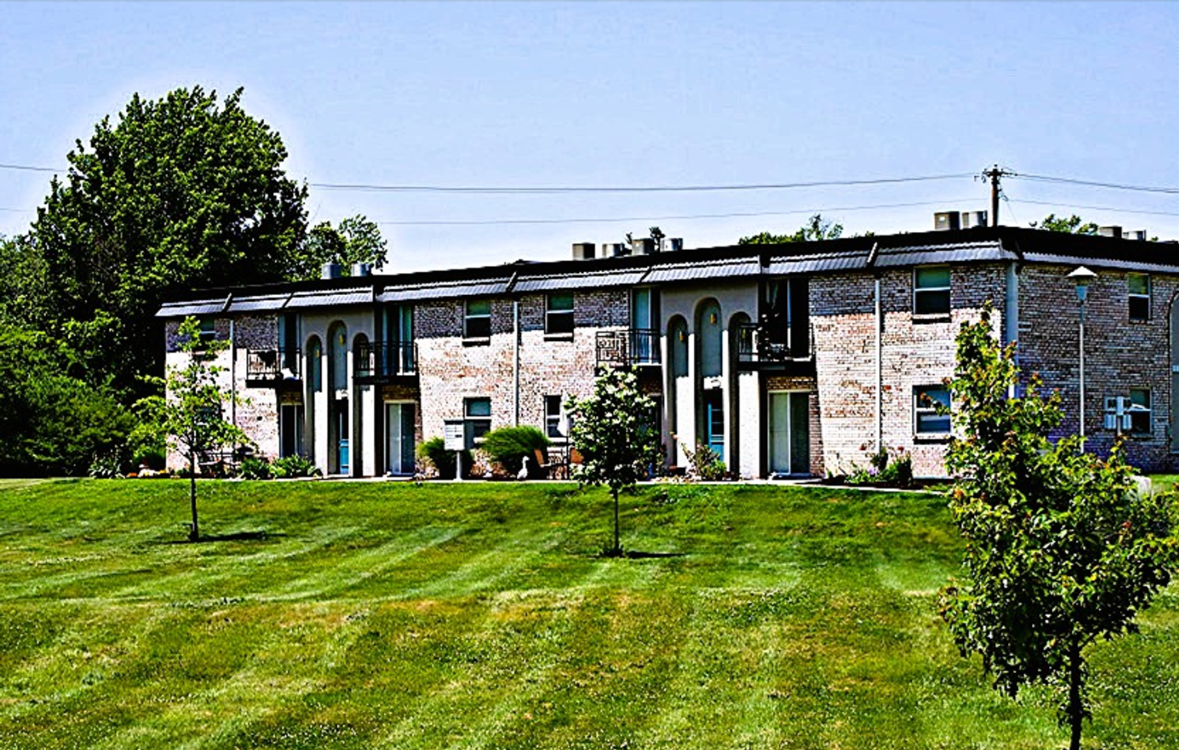 St. Louis Apartment: 9920 Merito Drive