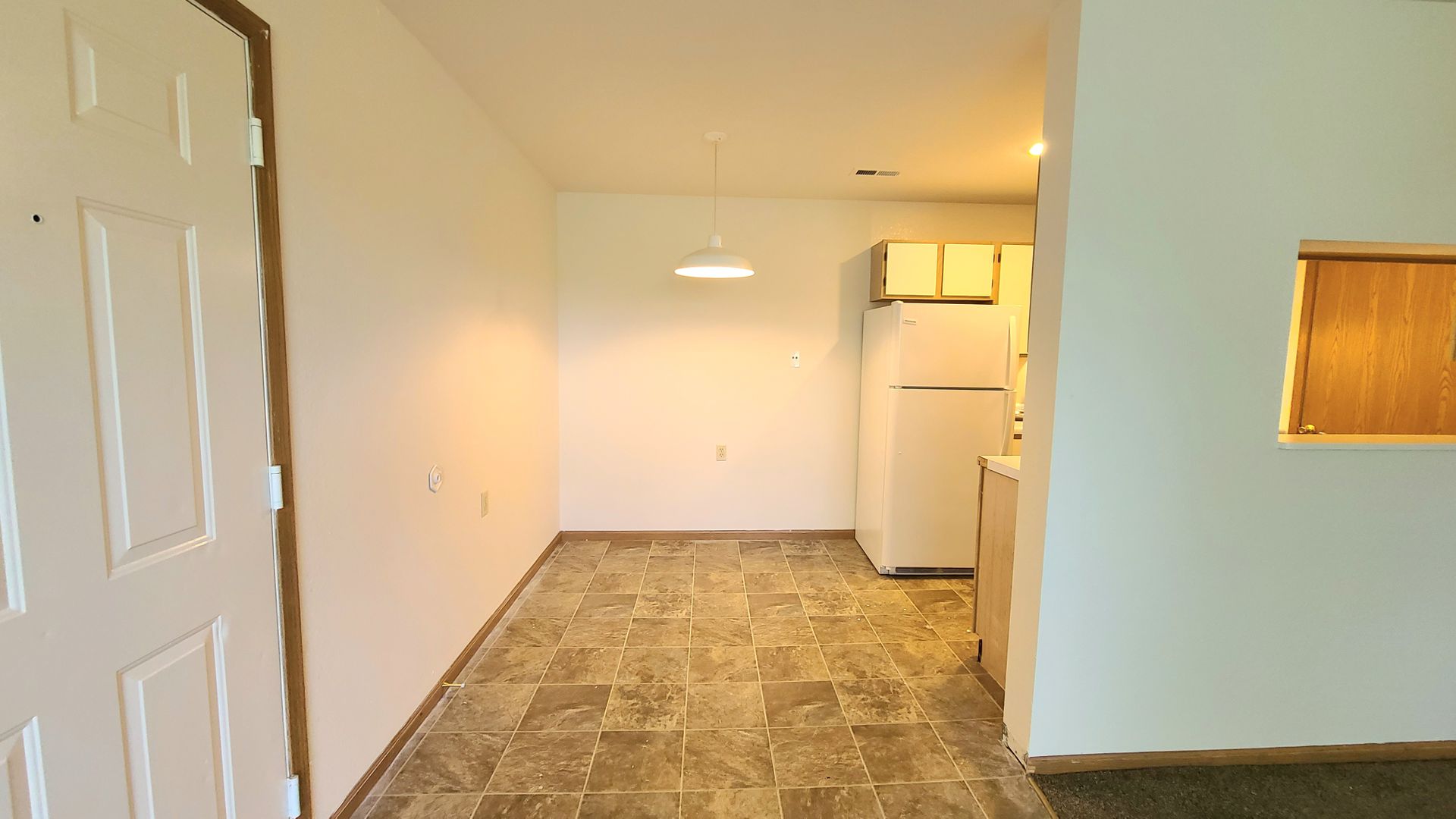 Ste. Genevieve Apartment: 107 Basler Dr.