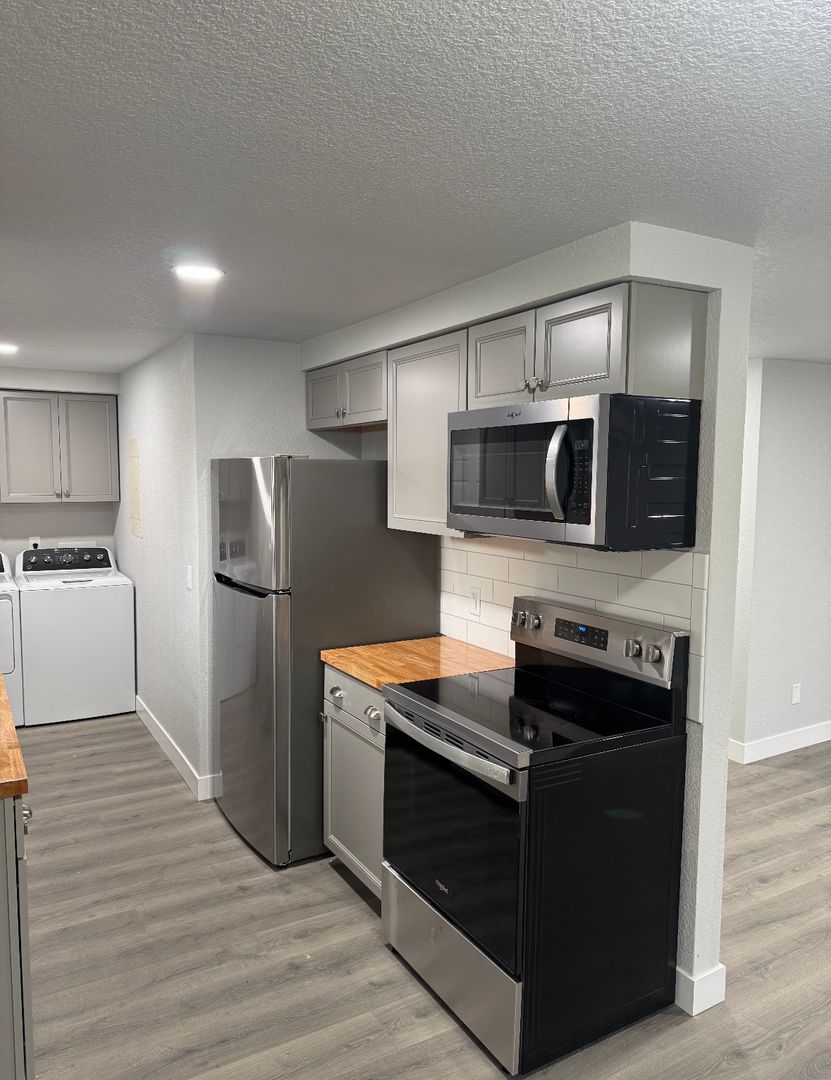 Medford Apartment: 301 S Columbus Avenue