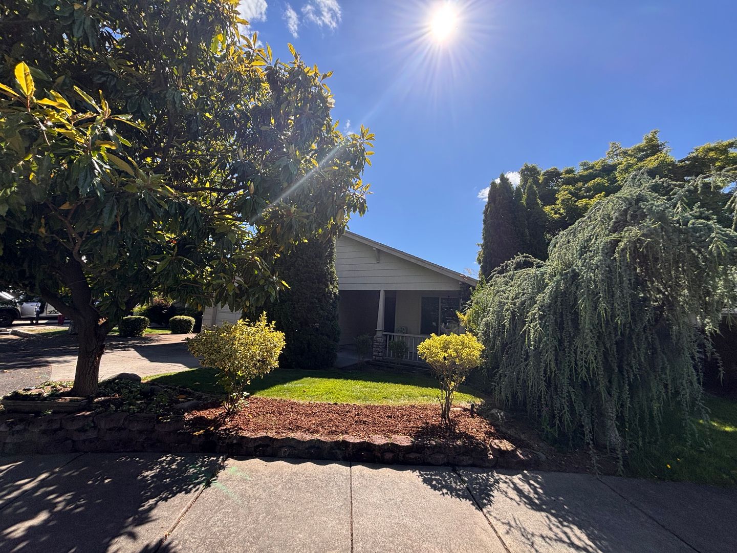 Medford House: 3052 Gary Dr