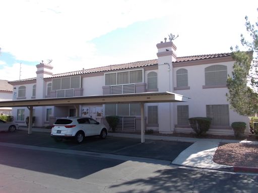 Charming 2 Bed / 2 Bath Condo with Fireplace & Balcony – Prime Location! – photo 1