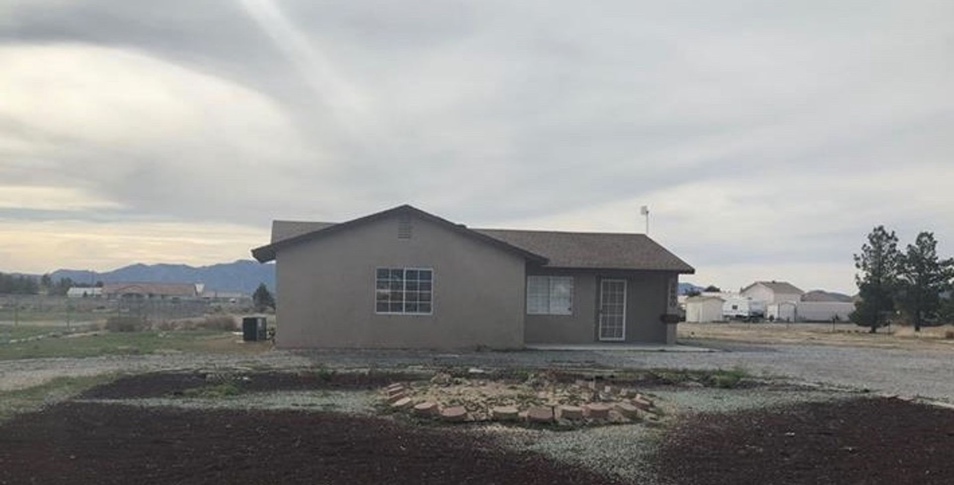 Pahrump House: 3690 Pahrump Valley Blvd
