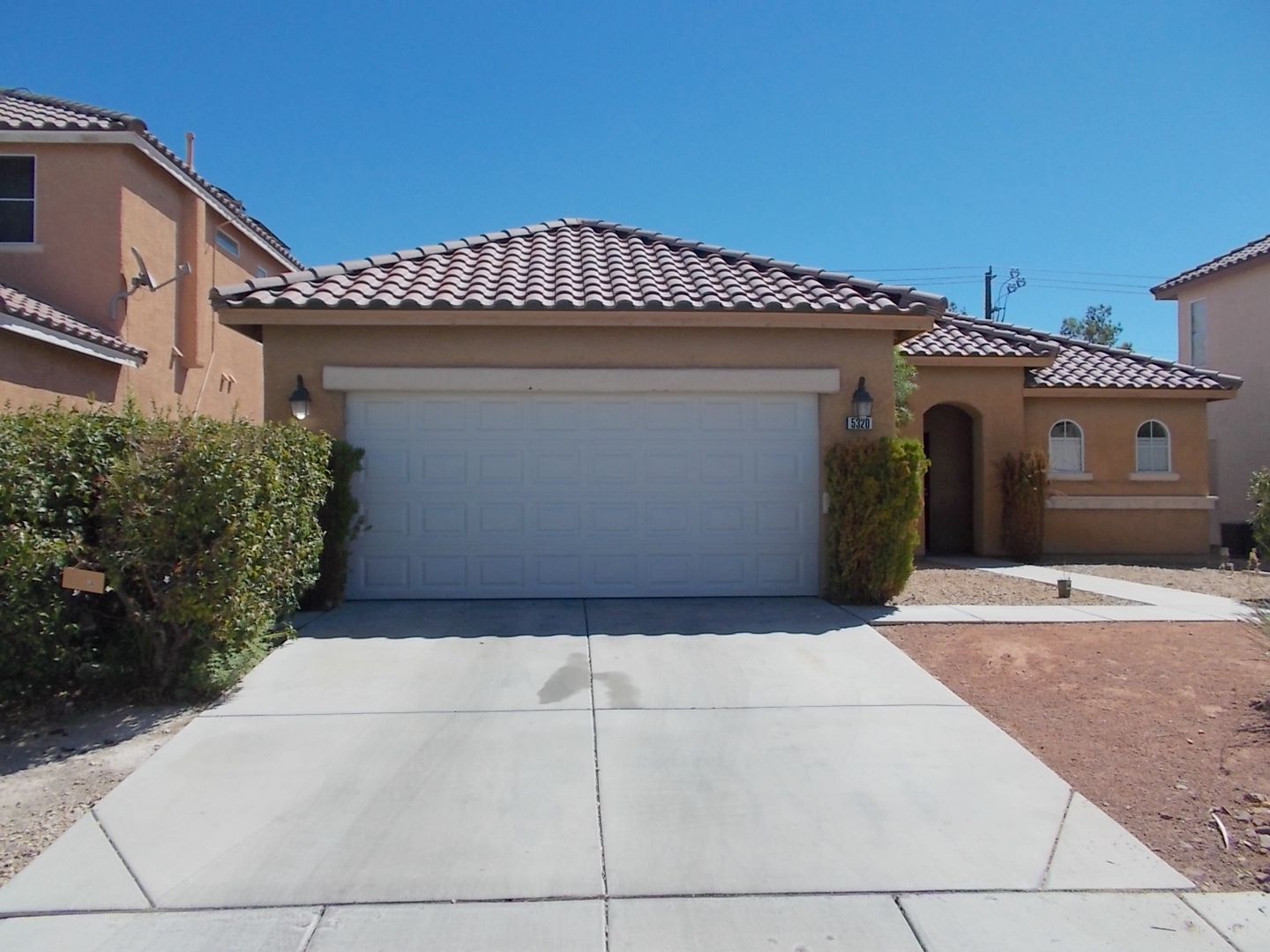 North Las Vegas House: 5320 Crestpoint Watch Court