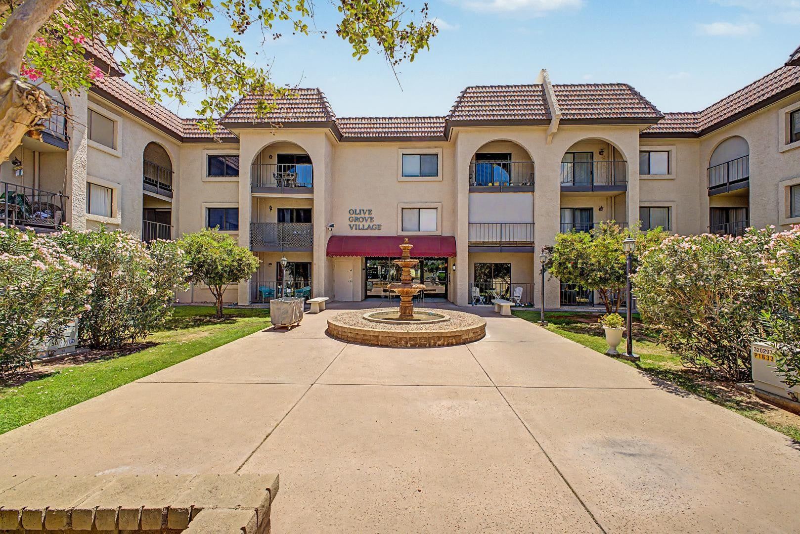 Phoenix House: 3033 E Devonshire Ave Unit 3031