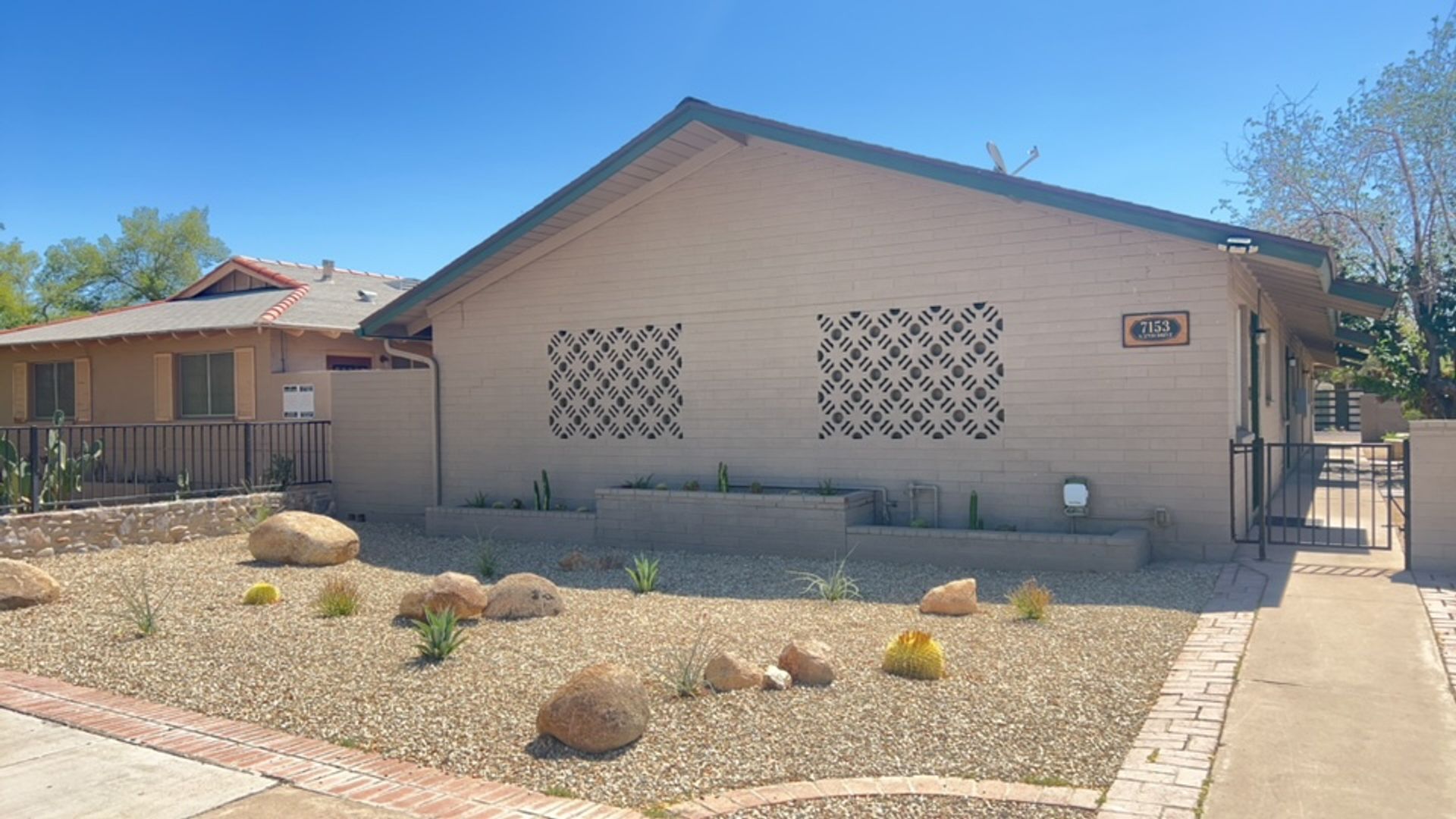 Glendale Apartment: 7153 N 57th Dr