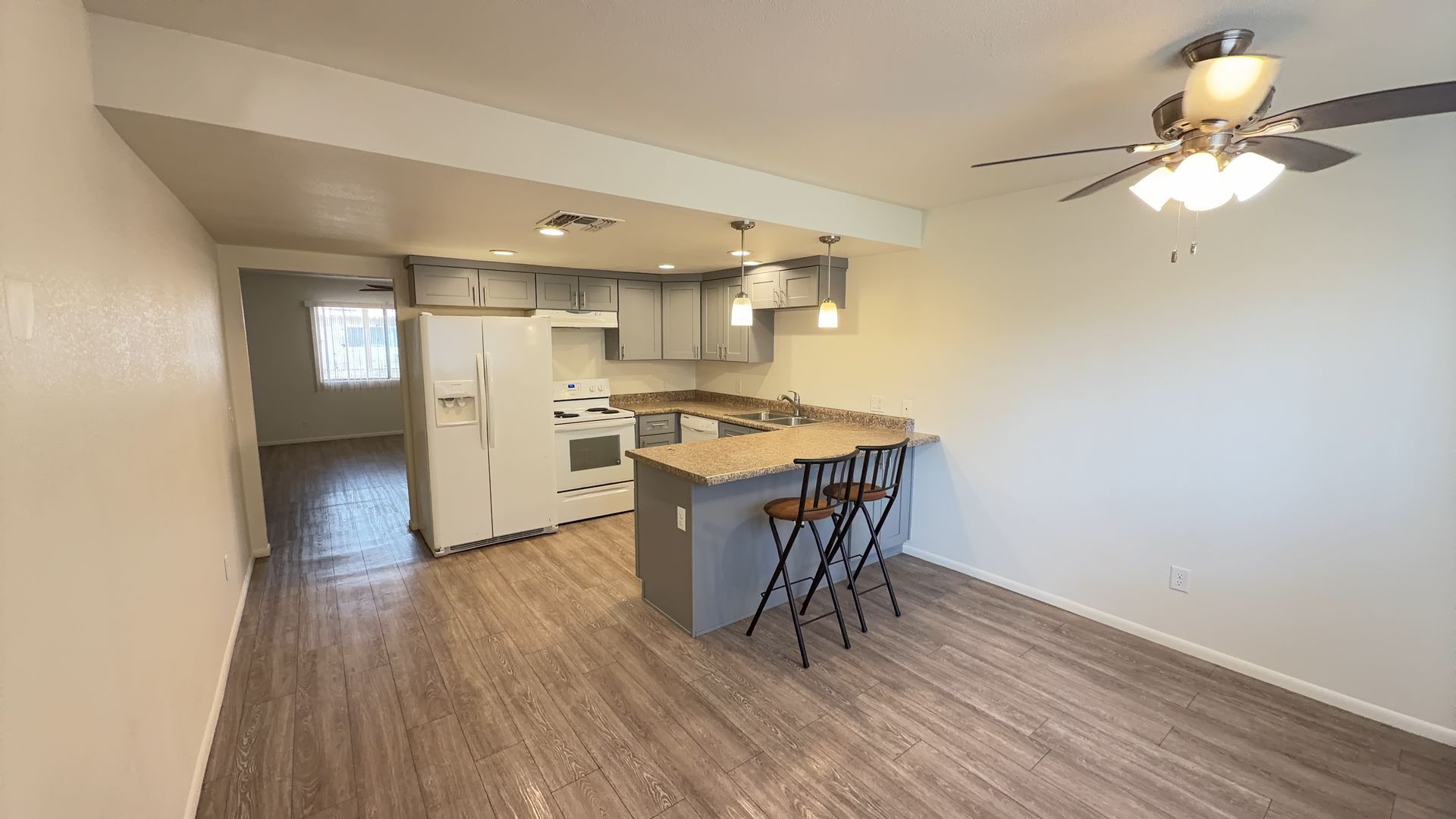 Phoenix Apartment: 4418 N 53Rd Ln