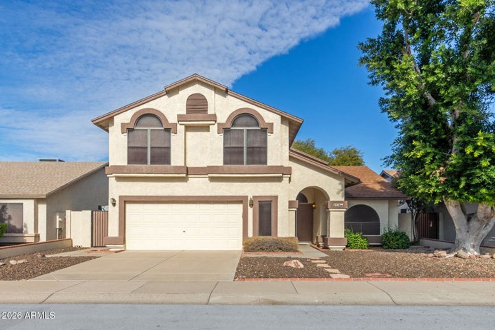 Glendale House: 4334 W Behrend Dr