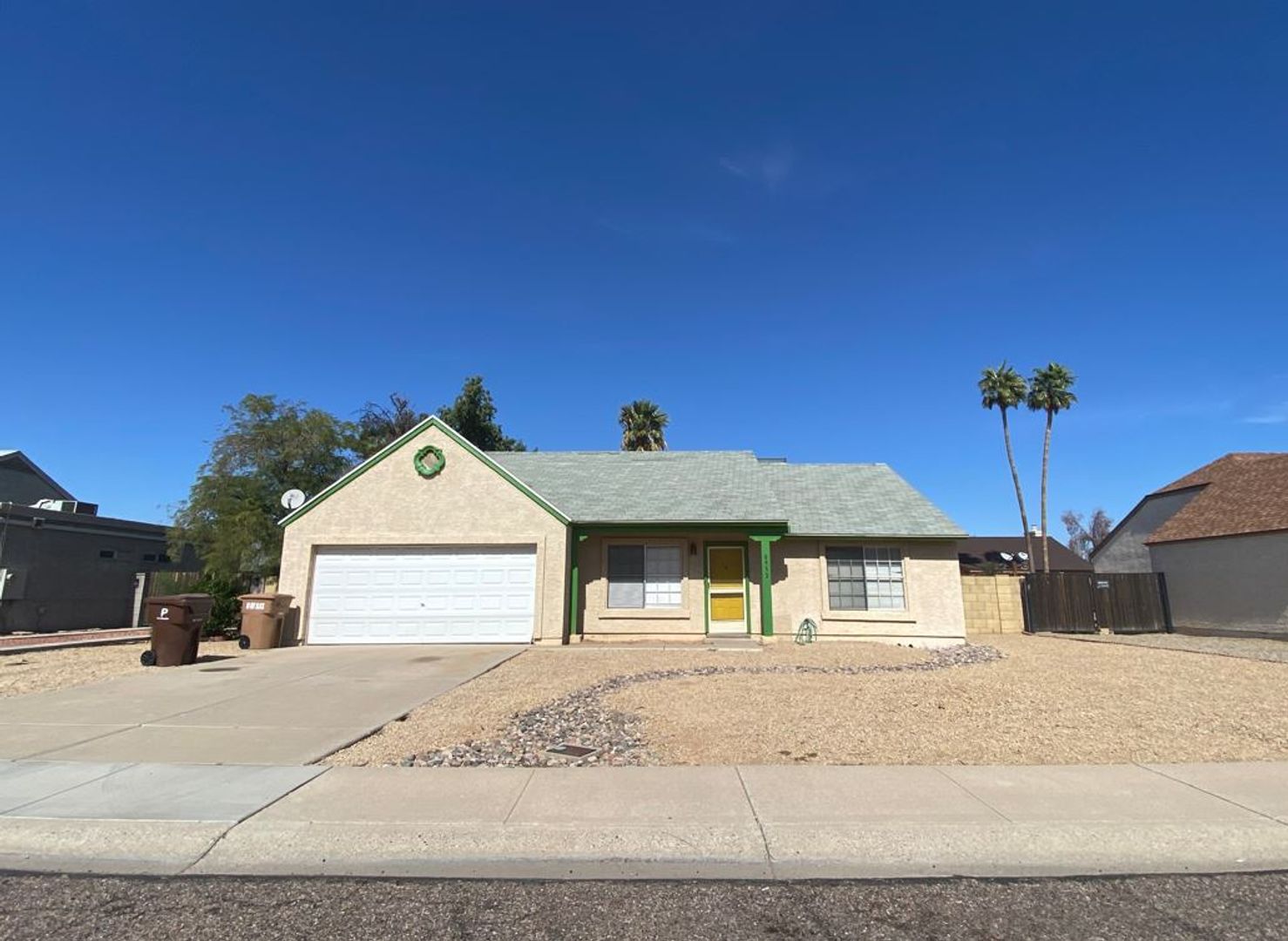 Peoria House: 6932 W Paradise Dr