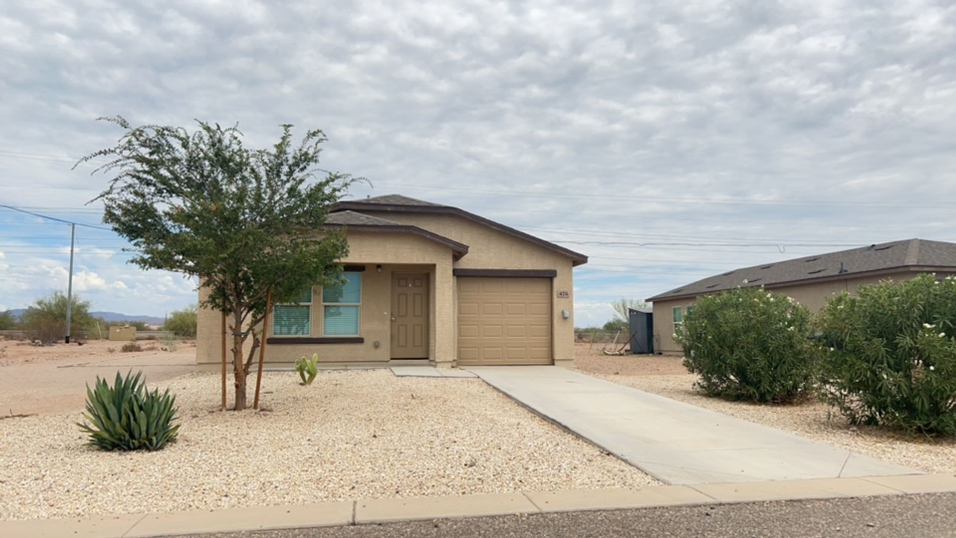Morristown, House: 476 W Reizen Dr.