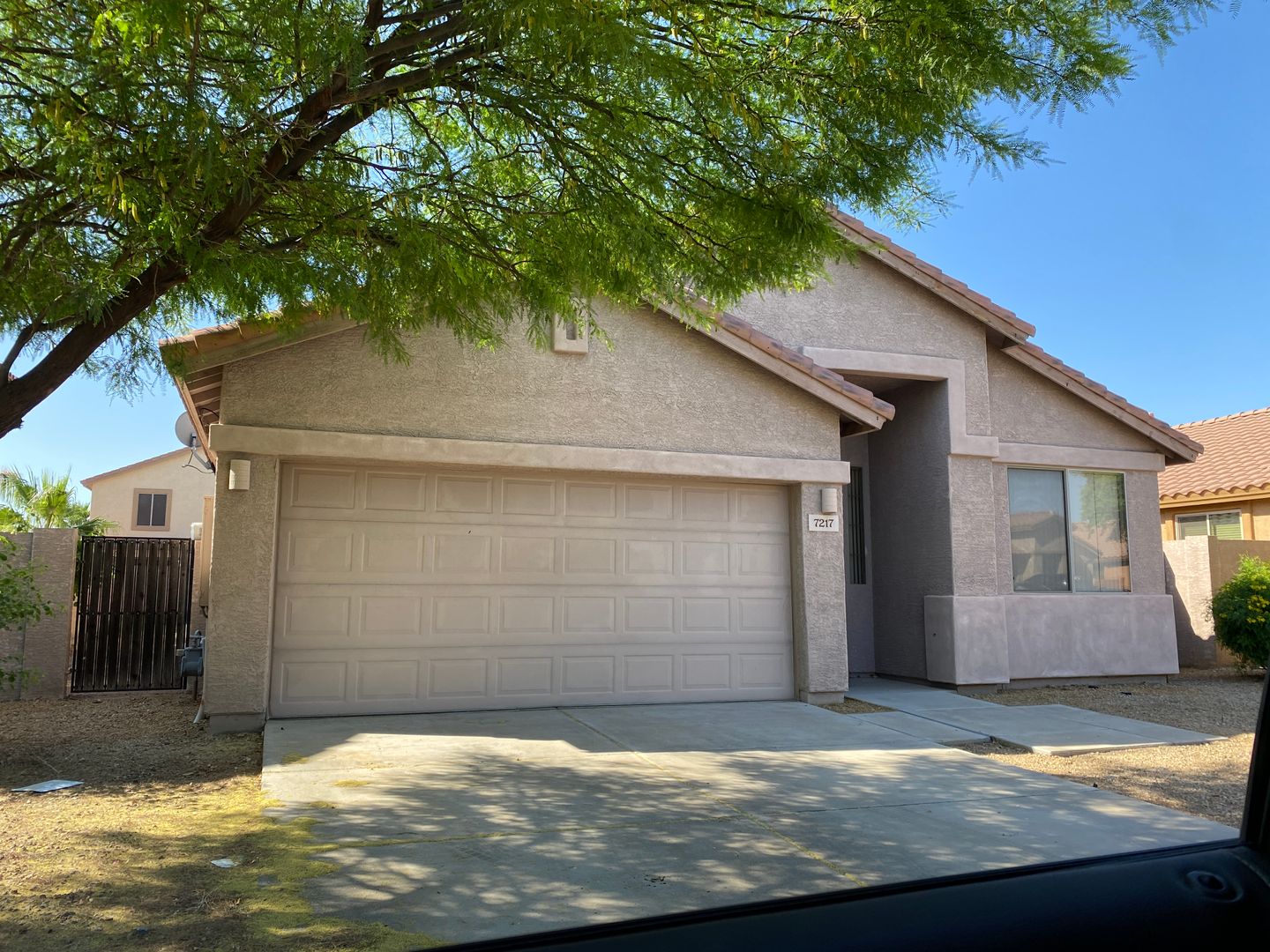 Peoria House: 7217 W Kings Ave