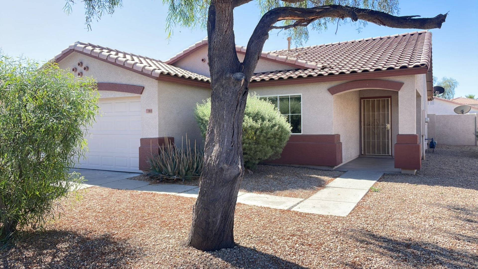 Glendale House: 7381 W Palo Verde Dr