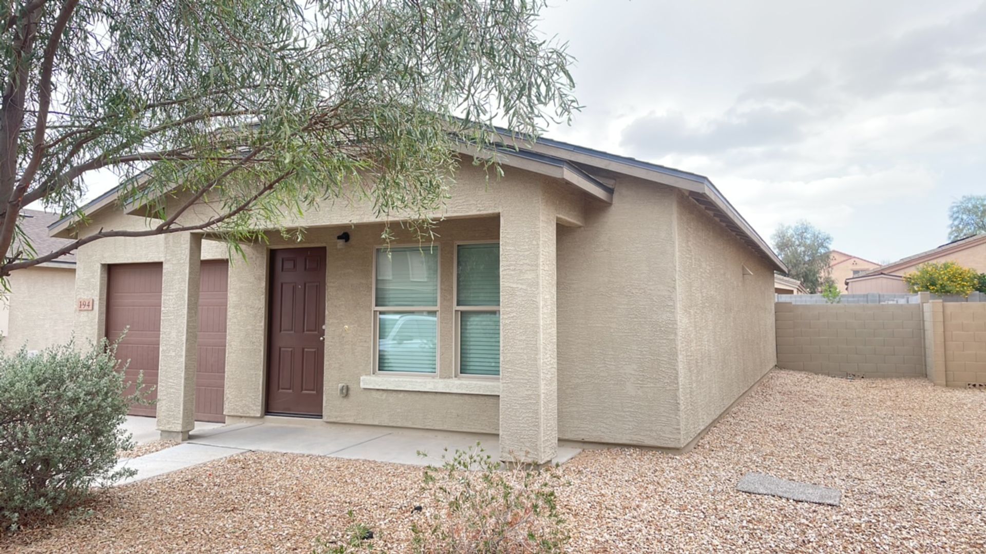 Casa Grande House: 194 E Watson Pl