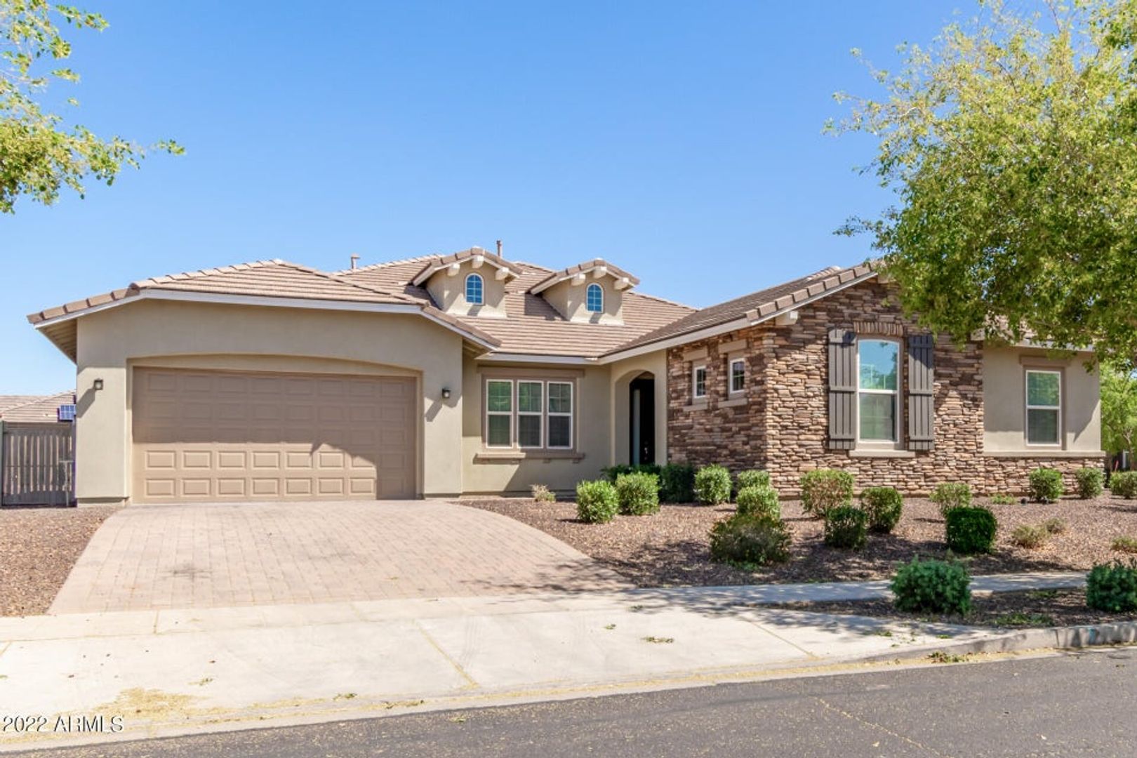 Surprise House: 13695 N 148th Dr
