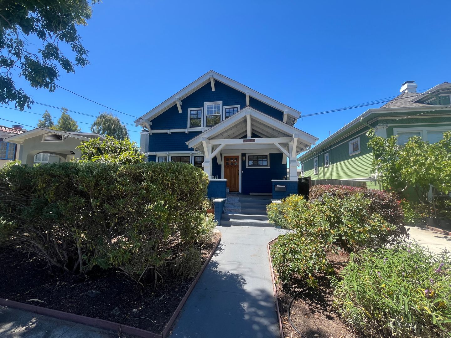 Alameda House: 2516 Encinal Ave