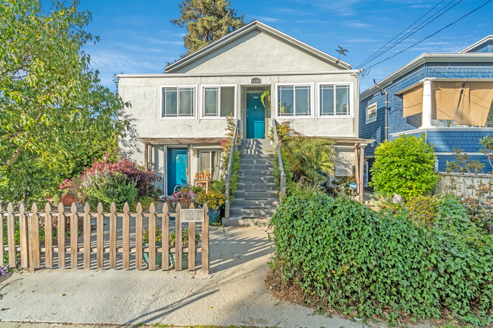 Alameda Apartment: 1823 Pacific Ave #A