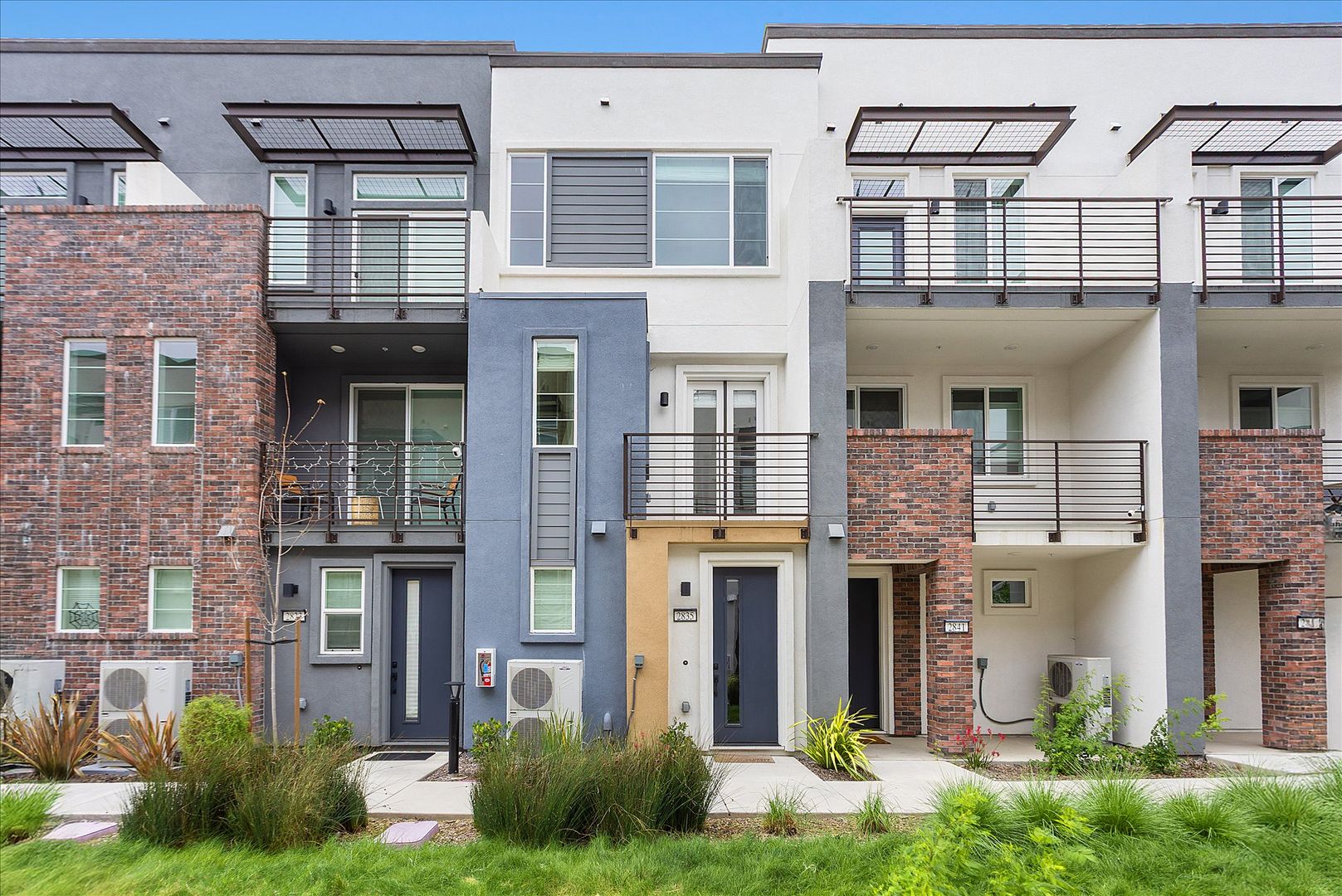 Alameda Townhome: 2835 Cathwood Lane