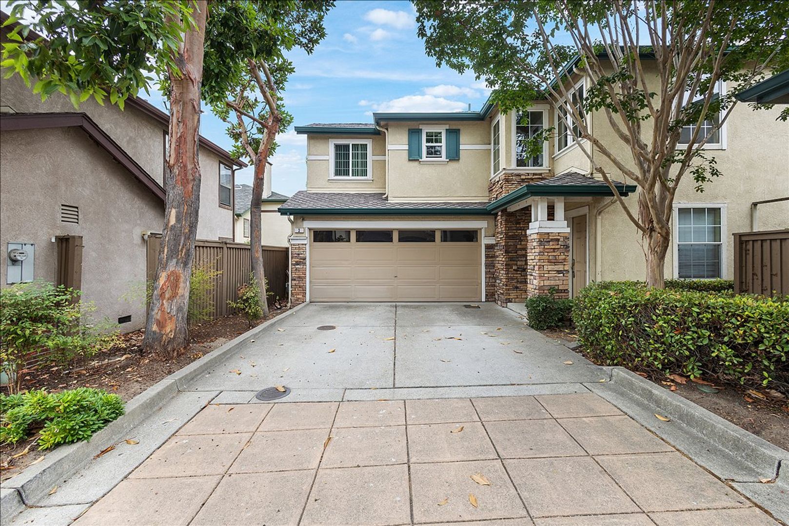 Alameda House: 3 Cerruti Ct