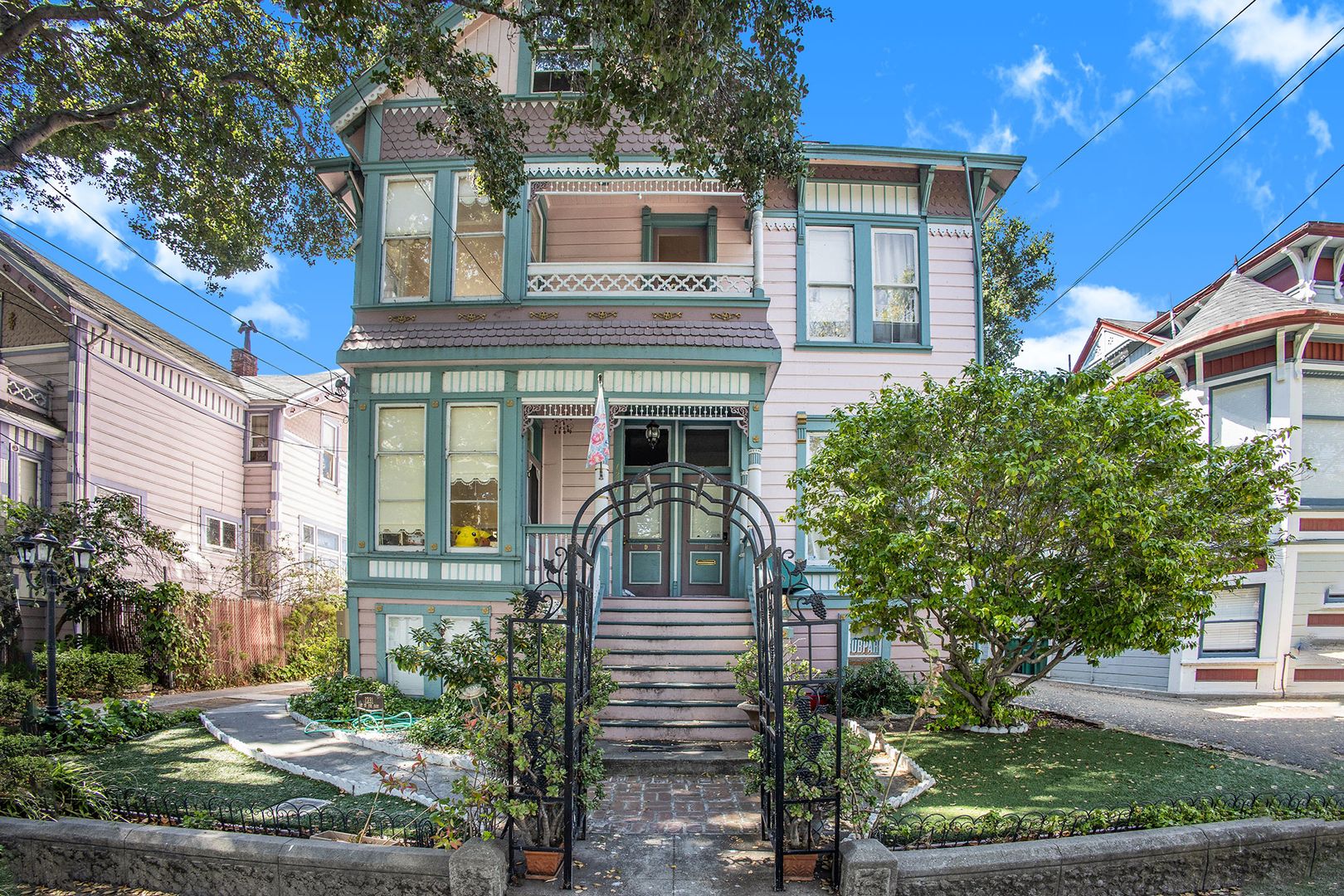 Alameda Apartment: 1231 Park Ave #E - LU