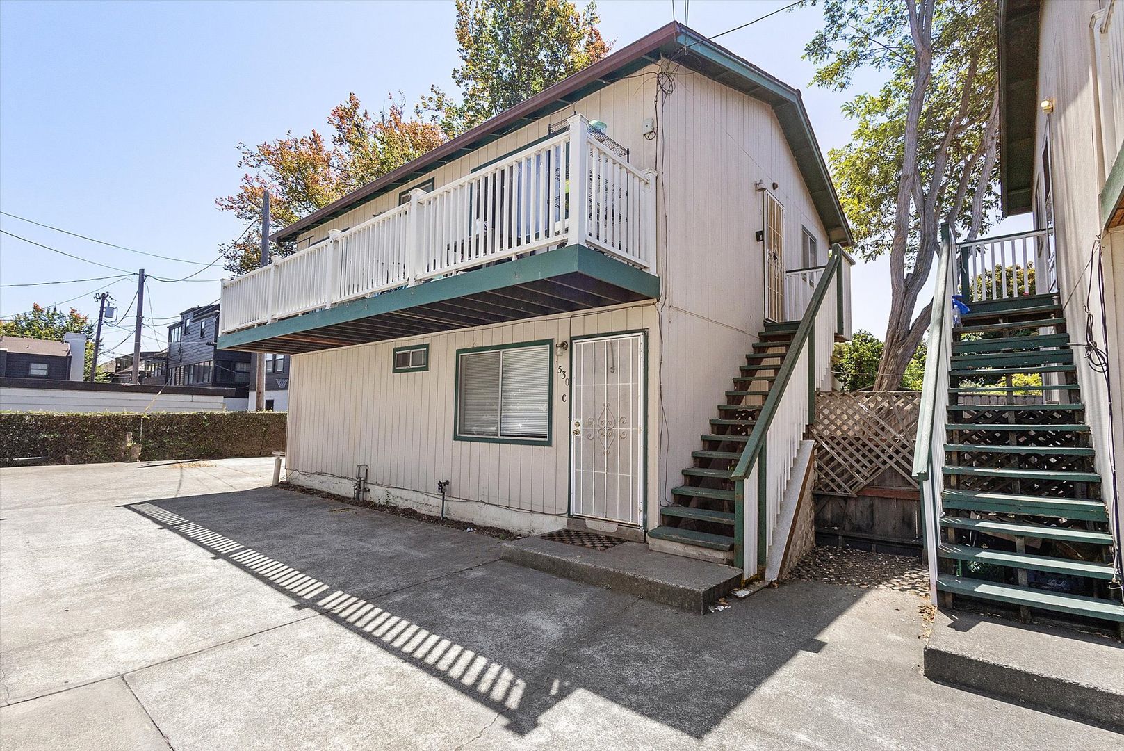 Alameda Apartment: 1530 Stanton St #C
