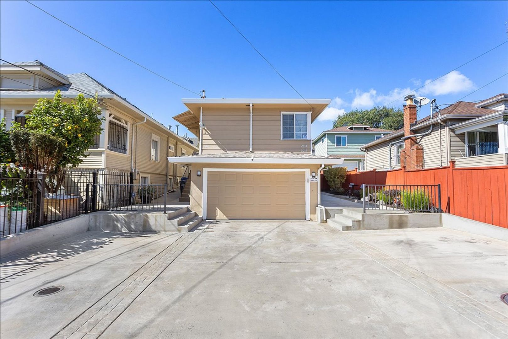 Oakland Apartment: 2033 High St