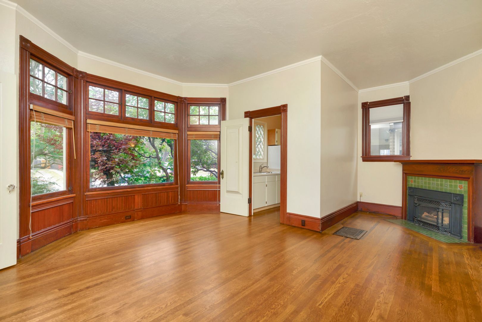 Alameda Apartment: 1236 Sherman St #2