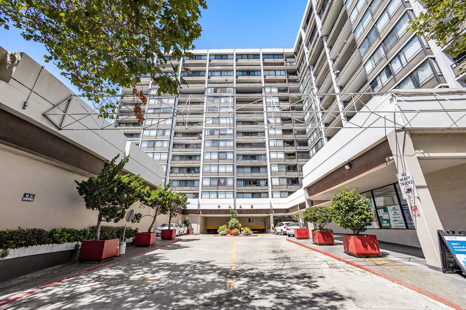 Oakland Condo: 801 Franklin St #1221 - LU