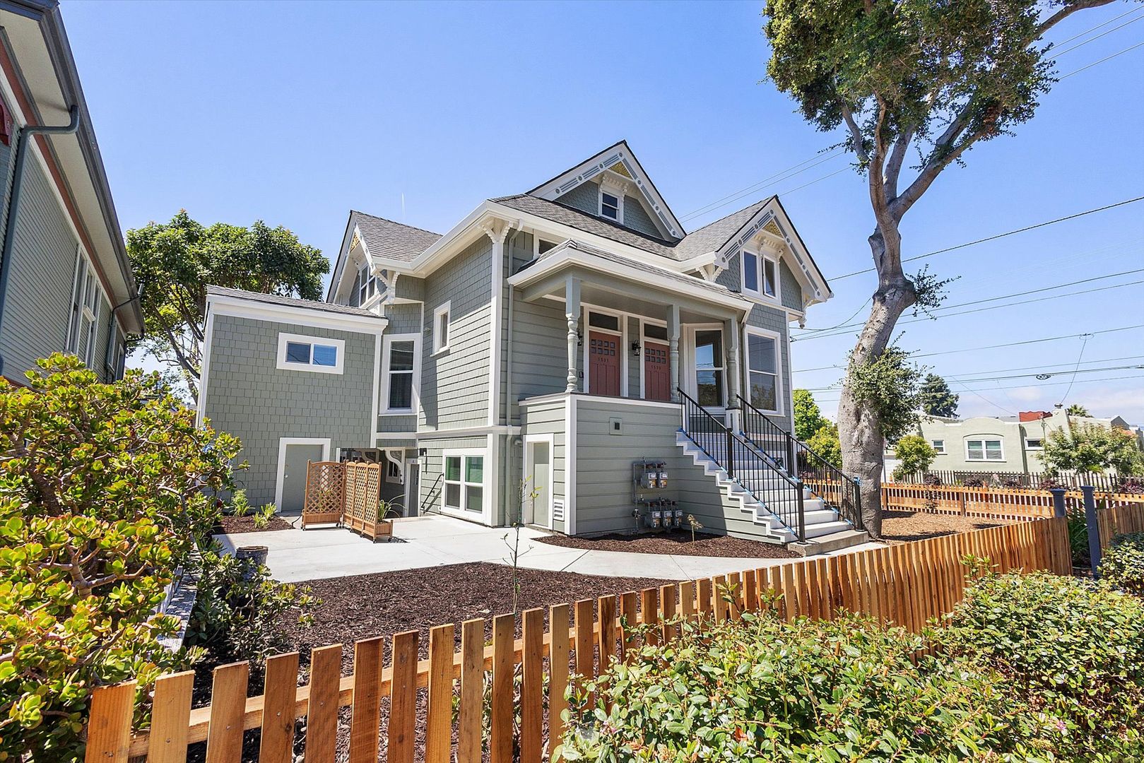 Alameda Apartment: 1533 Lafayette St #3