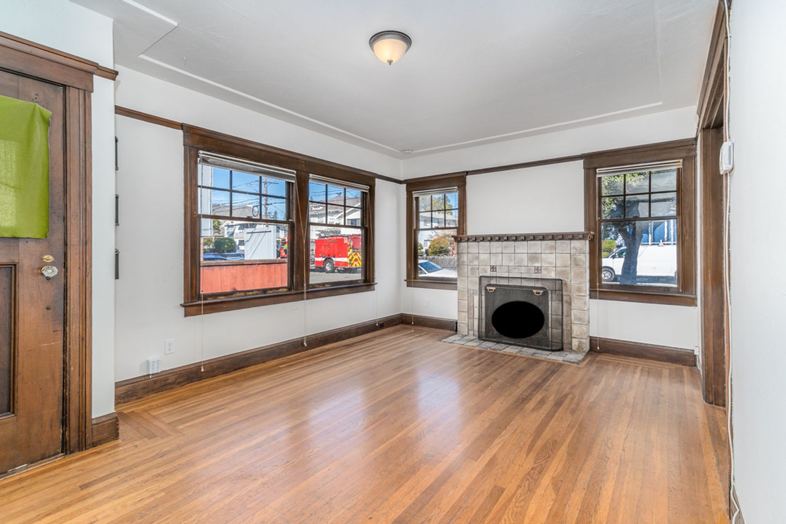 ALAMEDA Apartment: 2134-2138 CLINTON AVE